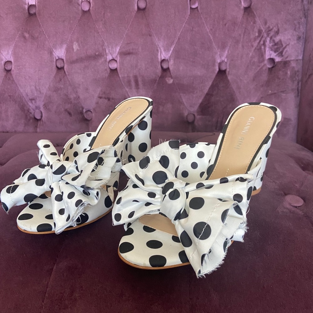 Black white polka dot Gianni Bini bow sandals